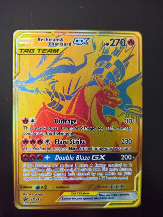 Karty pokemon Charizard Reshiram