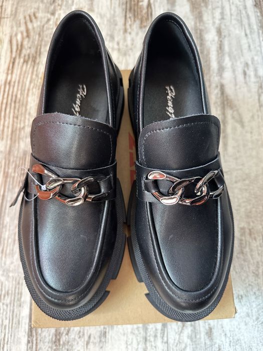 Лофери жіночі натуральна шкіра