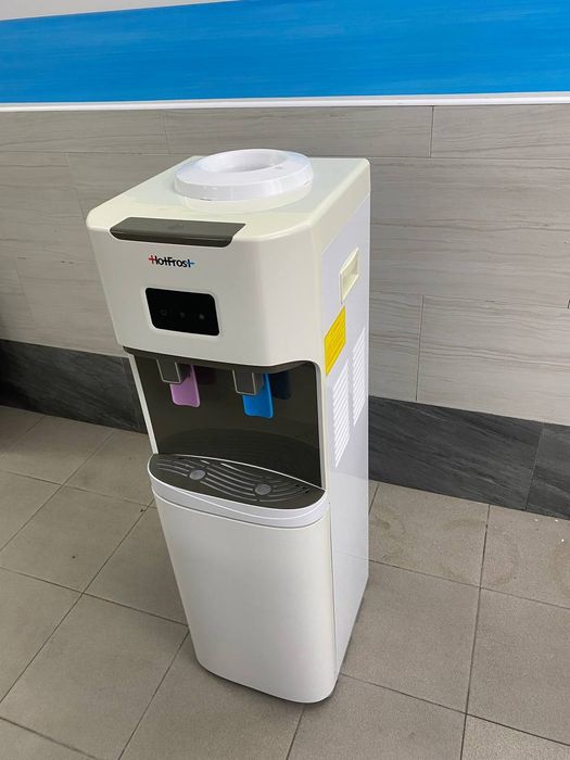 Кулер для воды Hotfrost V115B