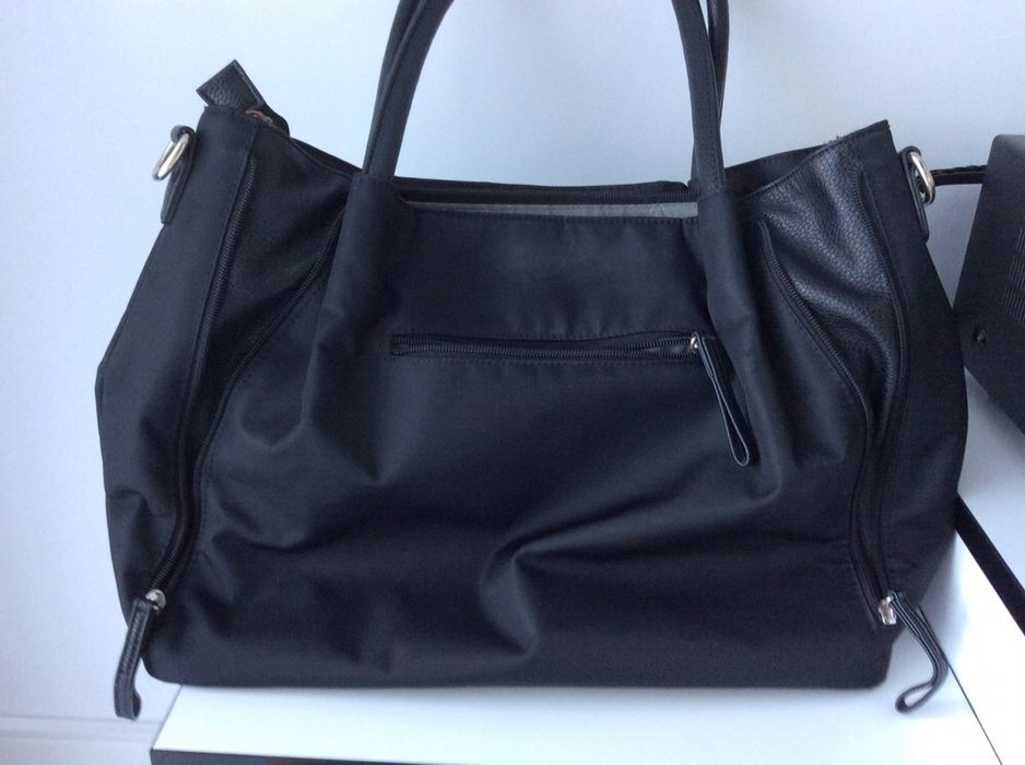 Torebka  Firmy  Bugatti