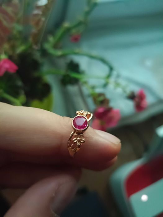 Złoty pierścionek rosyjski 2 g