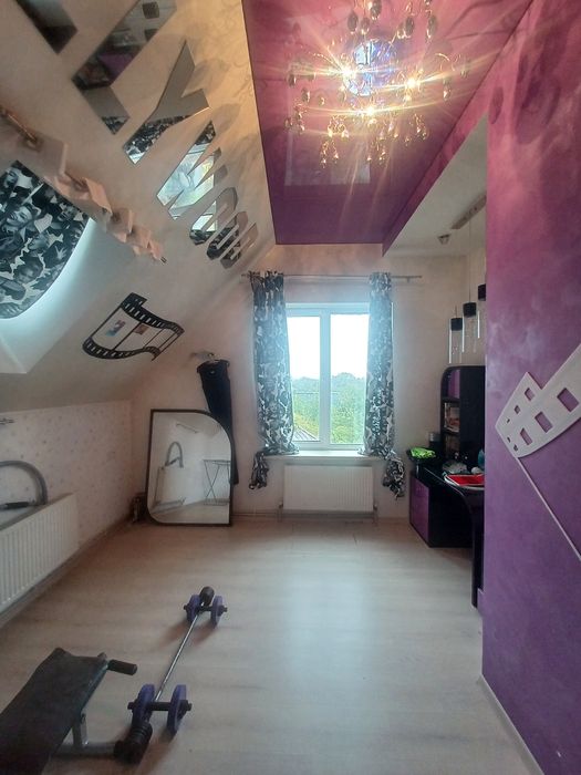 Продам  дом  Каменское возле  соснового леса  190000$