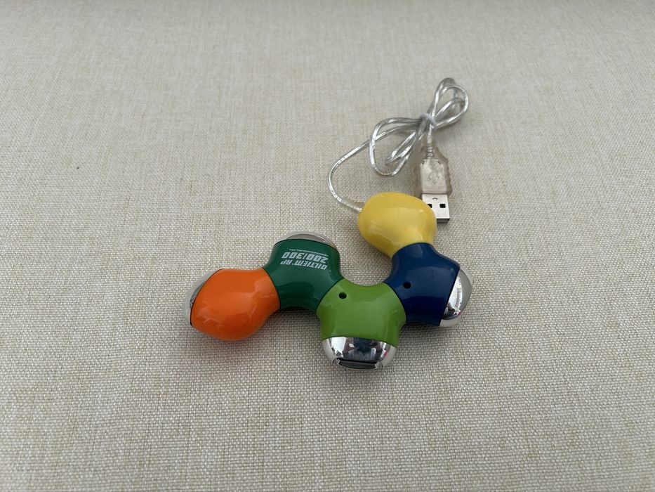 Hub USB 3.0 com 4 portas (NOVO)