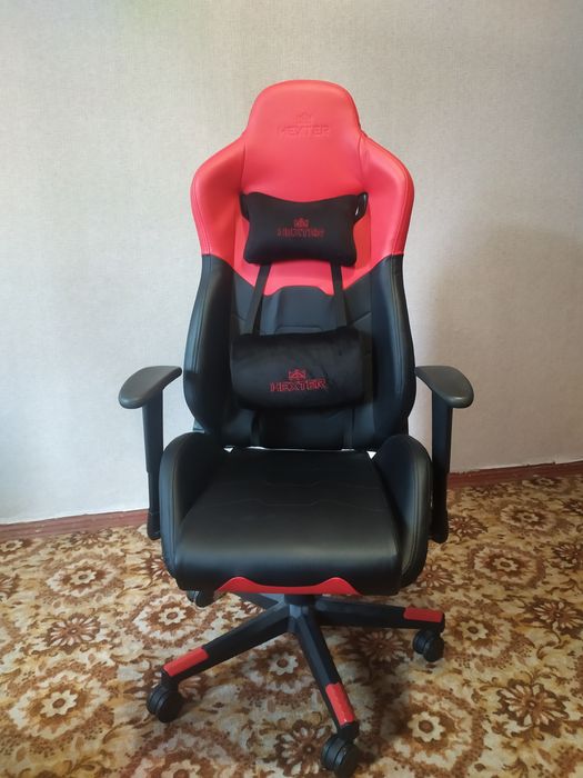 Кресло игровое срочно: 6 000 грн. - Офісні меблі Бобрівка на Olx