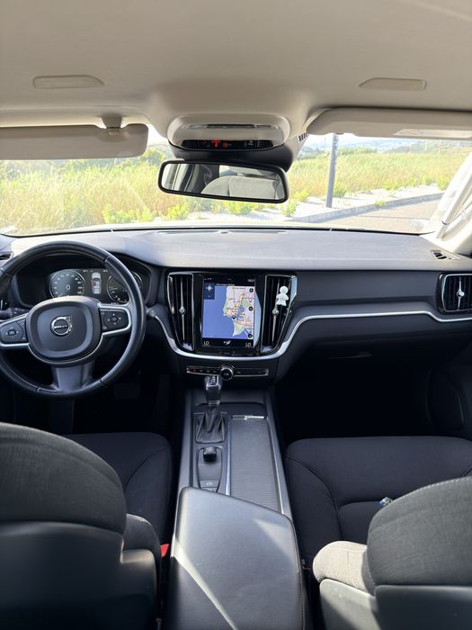 Volvo V60 D3    .