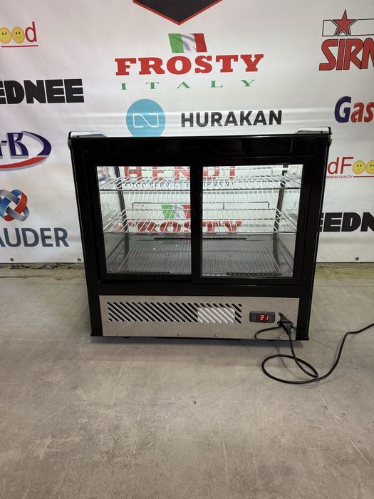 Холодильна Вітрина Frosty Кондитерська-Десертна Італія!