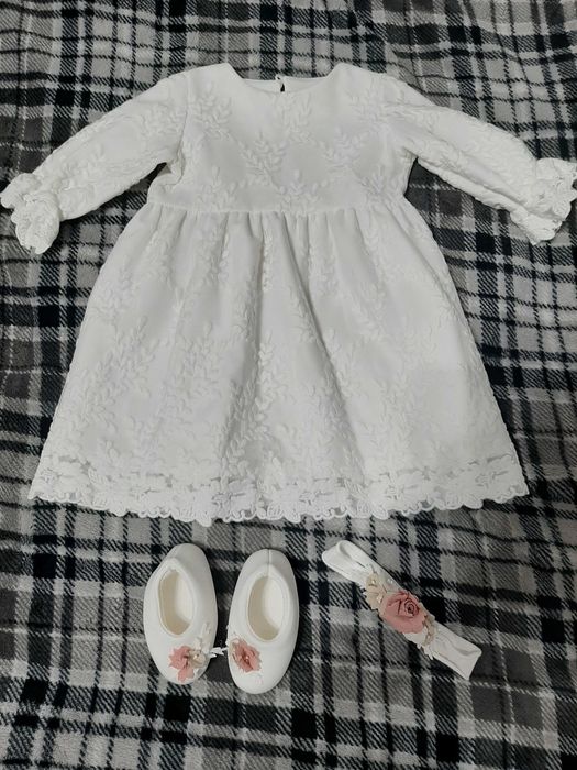 Sukienka na chrzest rozmiar 68