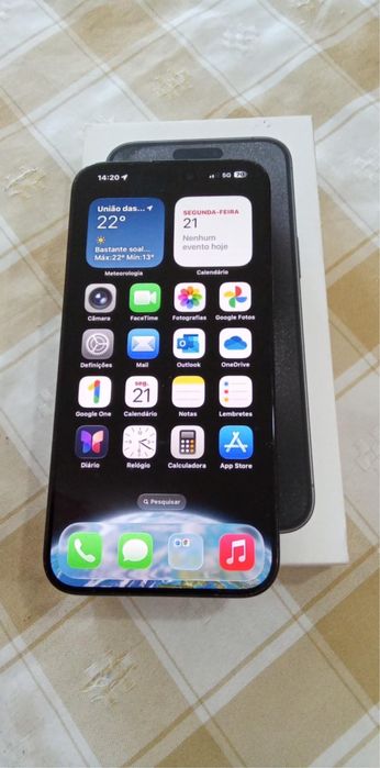 Iphone 15 pro max + apple watch 7 45mm