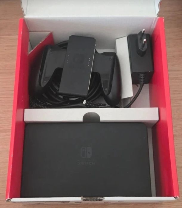 Nintendo Switch OLED desbloqueada