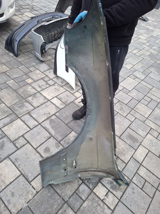 Bmw 5 e39 blotnik przedni prawy zielony oxfordgruen 324/6
