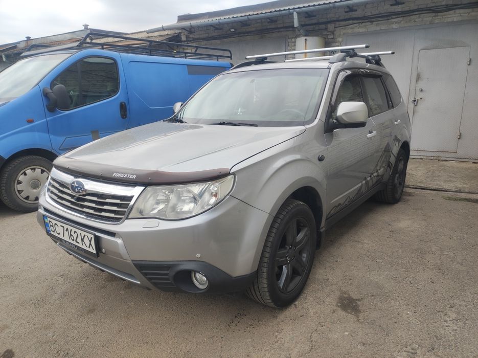 Субару Форестер SH 2.5