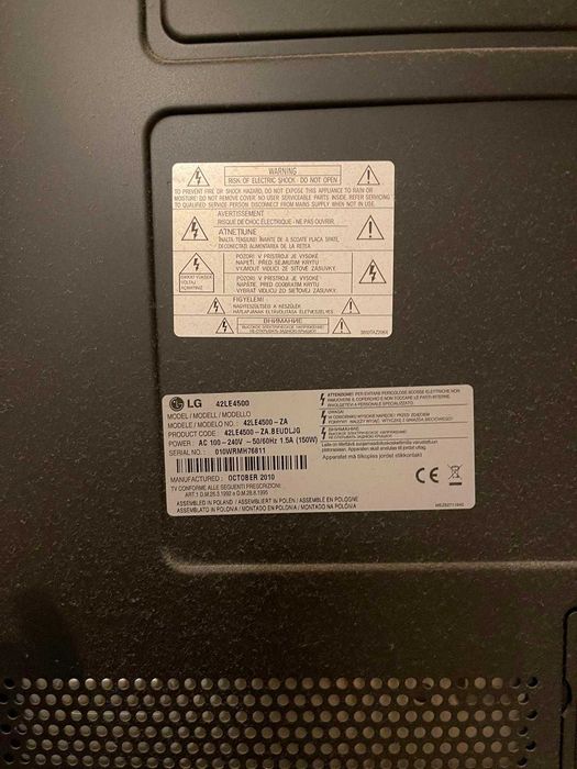 TV LG 42" modelo 42LE4500-ZA + suporte de parede incluido