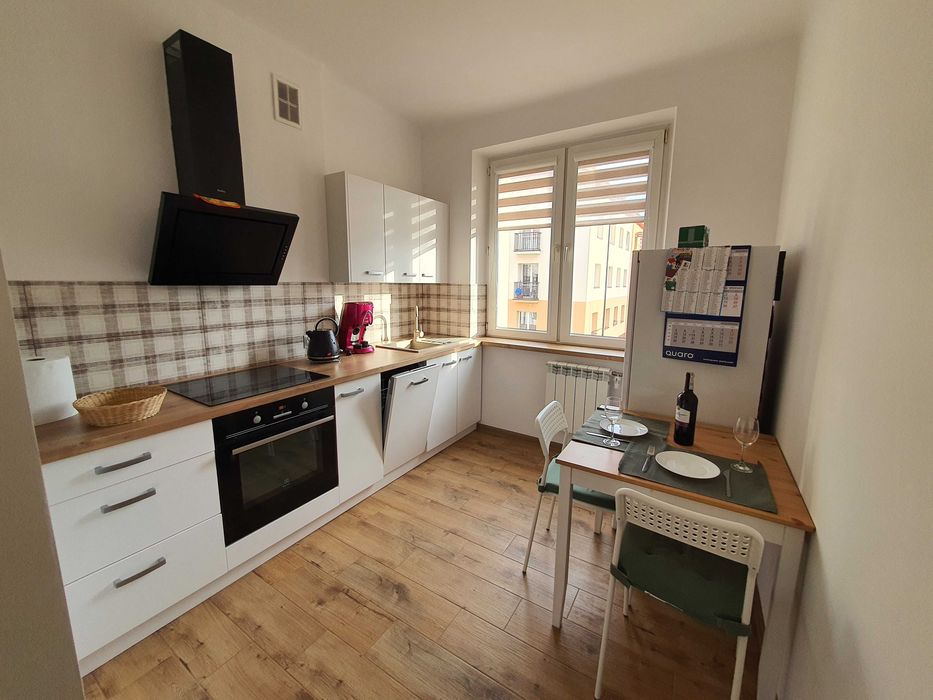 Wynajmę  umeblowane po remoncie mieszkanie dwupokojowe