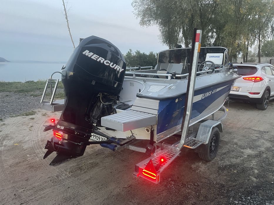 Продам лодку УМС-450, полный комплект