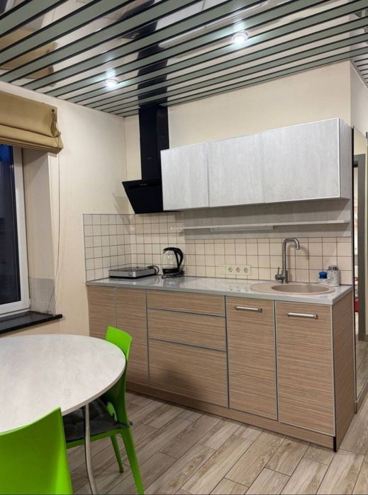 Здається 2-х кімнатна квартира - студія і спальня, район Нагорки