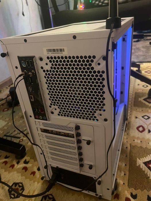 Komputer gamingowy AMD Ryzen 5 7600X, 32 DDR5,  grafika 12GB GDDR6