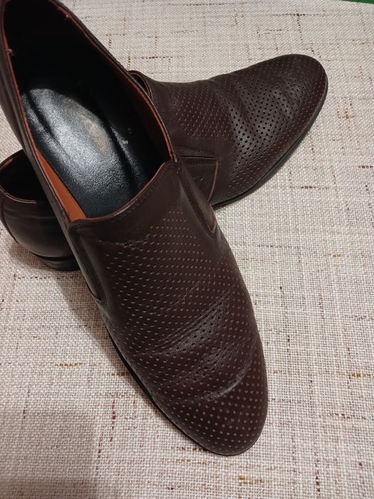 Чоловічі шкіряні туфлі