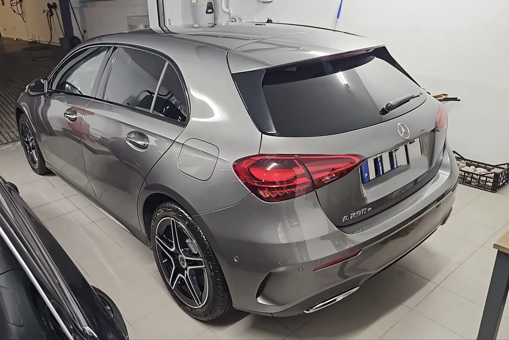 Mercedes-Benz A 250 e — fotografia 4