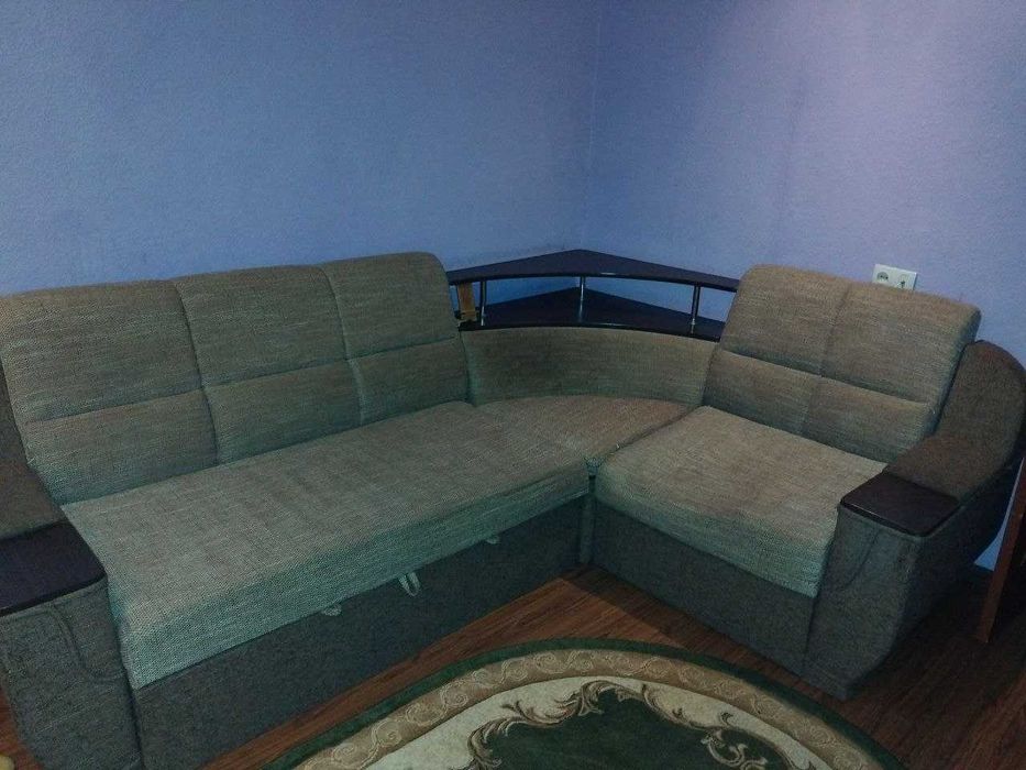 Диван кутовий бу