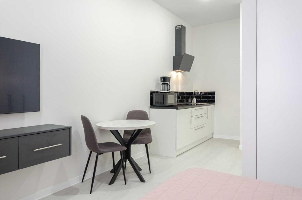 Оренда подобово смарт квартири ЖК Diplomat Hall вул.Жилянская 59