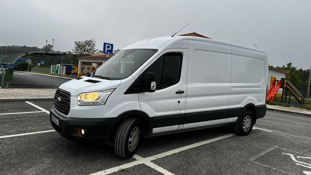 Vendo auto rádio original ford transit a partir de 2016