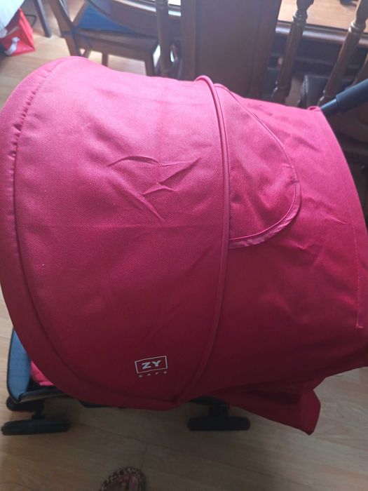 Carrinho bebé com ovo praticamente novo