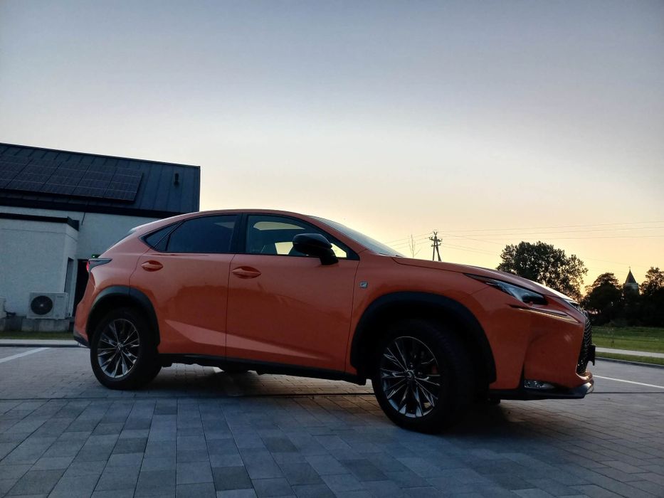 Lexus nx 2017 rok