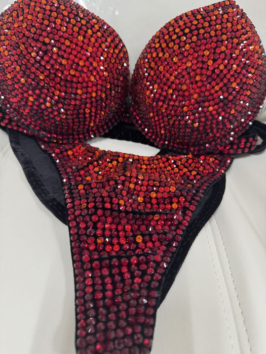 Купальник фітнес бікіні