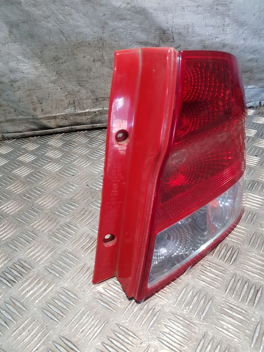 Lampa Prawa Tył Chevrolet Aveo T250 Sedan 08R- Europa
