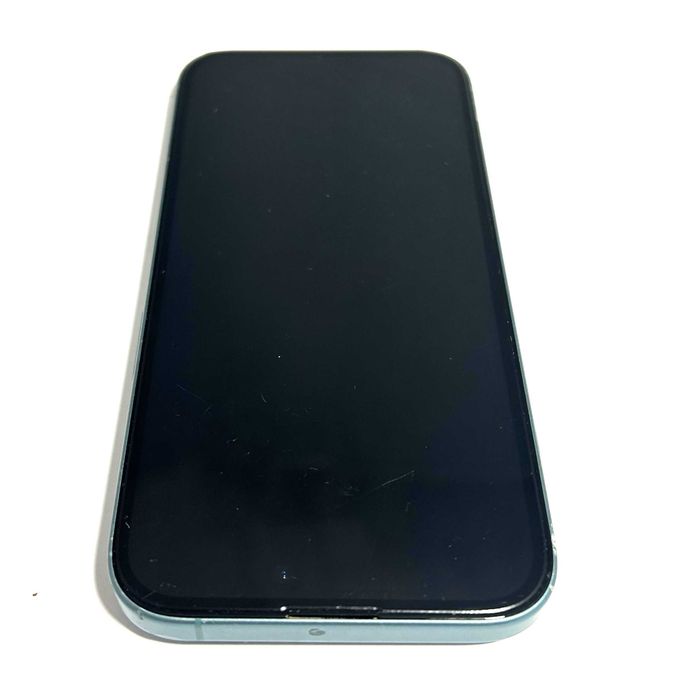 Telefon Iphone 16, kondycja baterii 100%