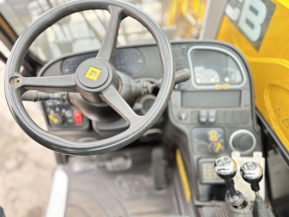 Погрузчик JCB 535-95