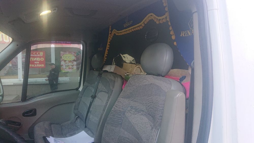 Продам Рено мастер 2.5