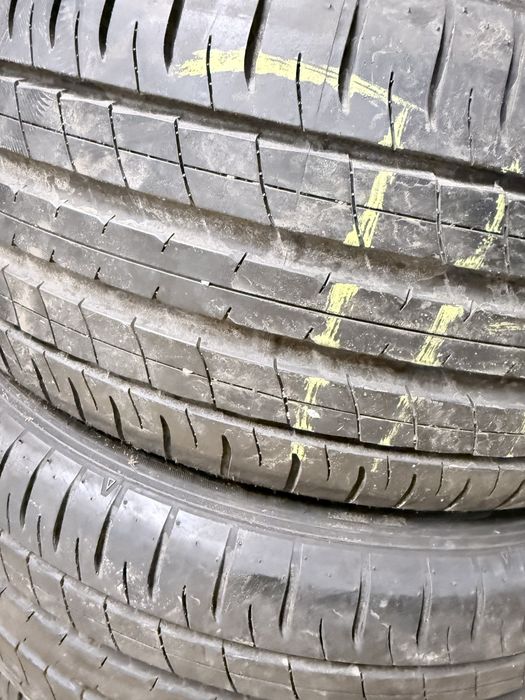 Шини літні 225/50/18 Dunlop