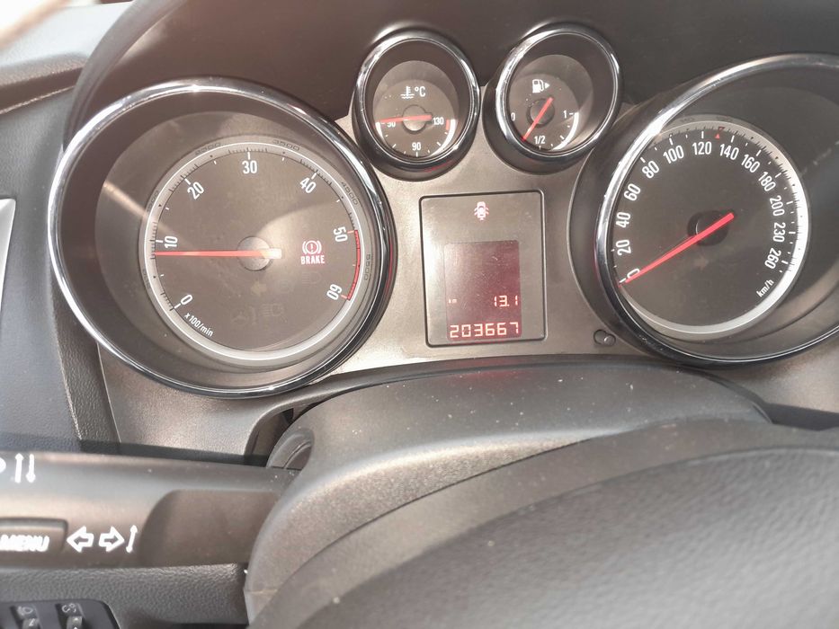 Автомобіль опель