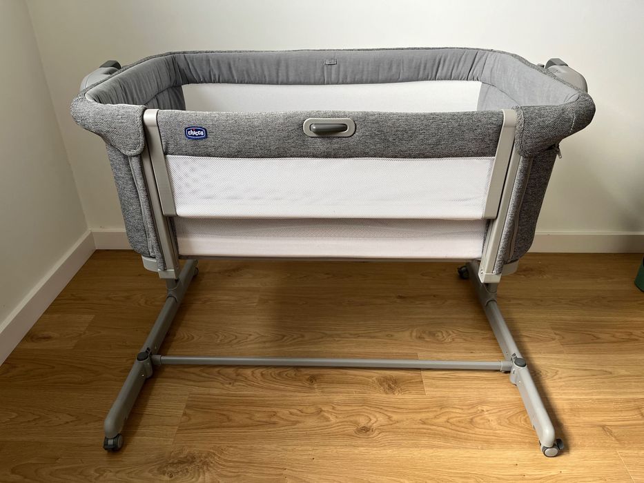 Łóżeczko dostawne Chicco next 2 me