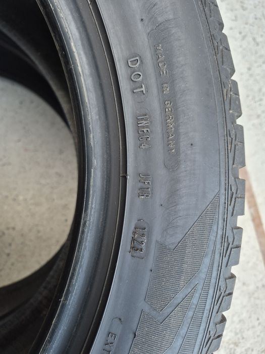 Opony  zimowe Goodyear UltraGrip⁸ 2 sztuki 285/45/20
