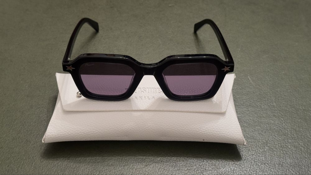 Сонцезахисні окуляри Pleasures x Akila