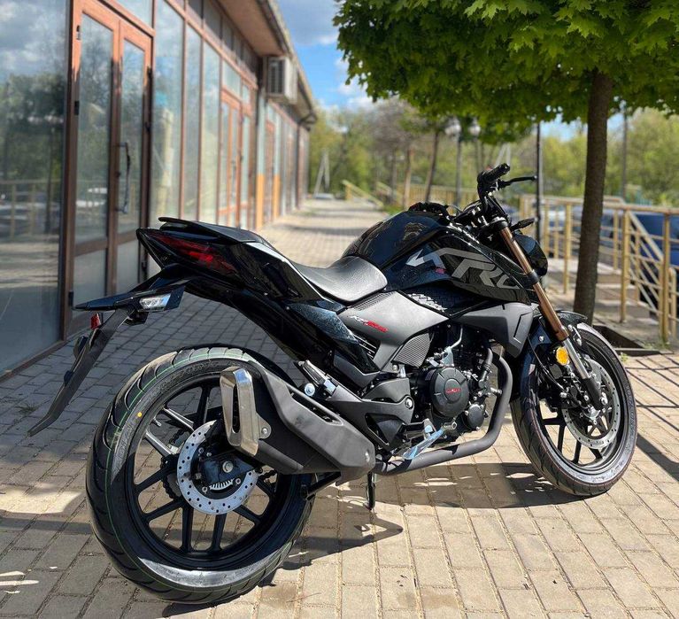 Мотоцикл Lifan KPS250