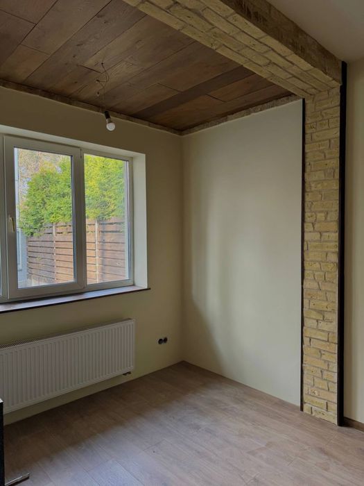 Гарний будинок з ремонтом в Бучі. Поряд Центральний парк.