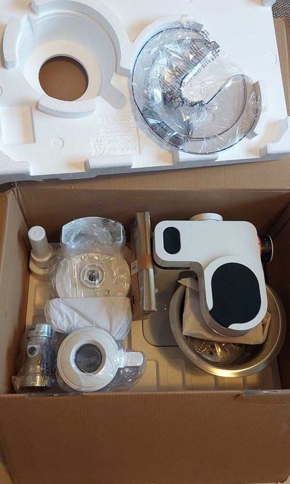 Nowy oryginalny robot Bosch na gwarancji