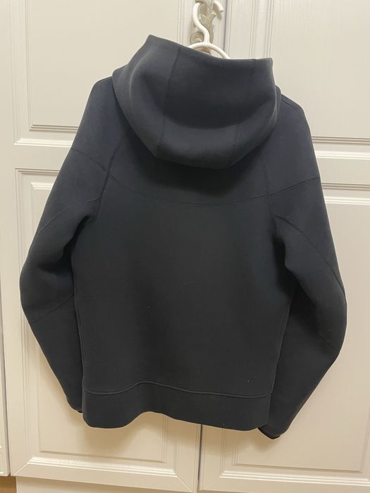 найк теч флис 2025