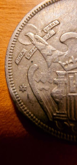 Francisco Franco - moedas antigas 5 pesetas 1957 (*72 e *75)