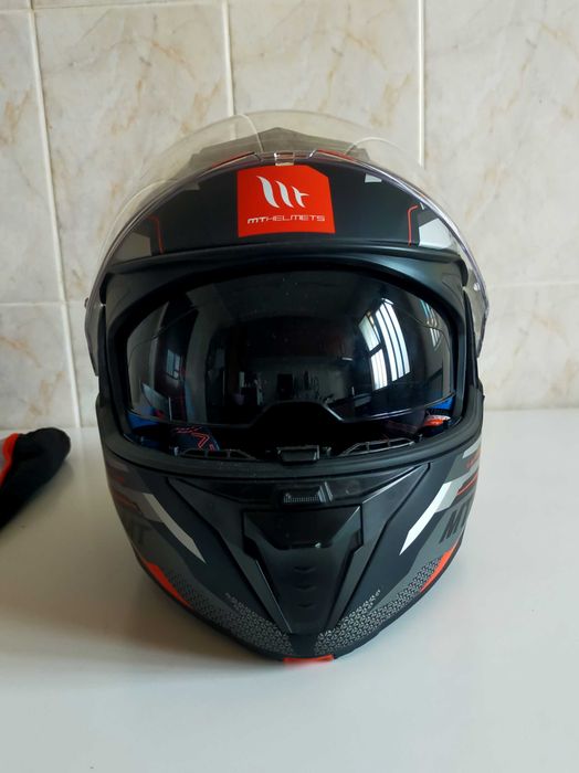 Capacete MT Helmets