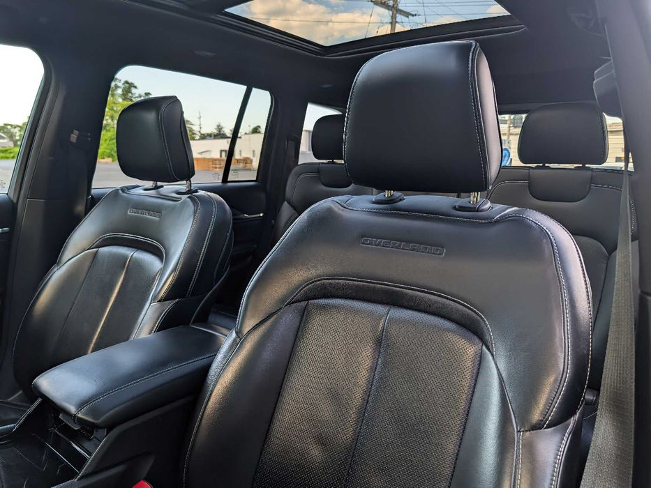 Jeep Grand Cherokee 4xe Hybrid      2024