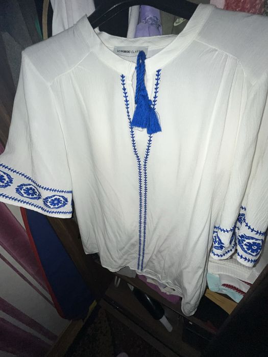 Вишиванка жіноча