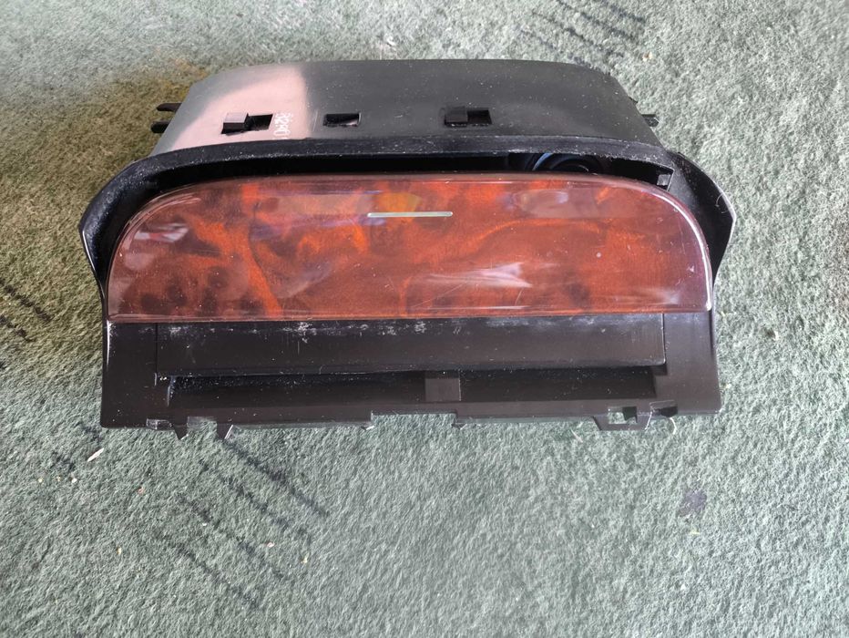 Пепельница Мерседес A1638100530