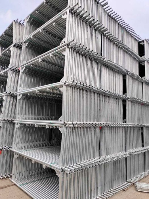 Rusztowanie klinowe fasadowe SL73 300m2 baumann altrad