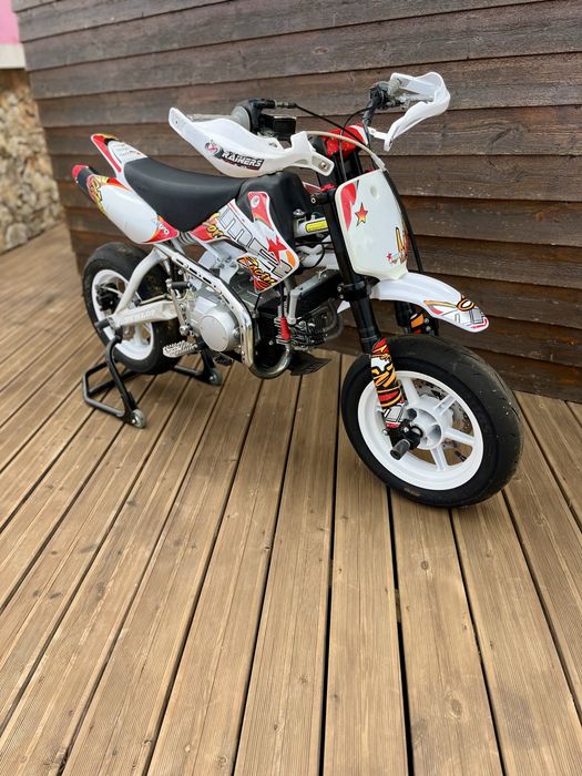 Pit bike IMR 125 cc como nova. Mini mota para kartodromo estado como nova. Pit bike