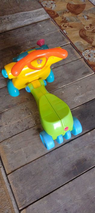 Chodzik pchacz dla dziecka