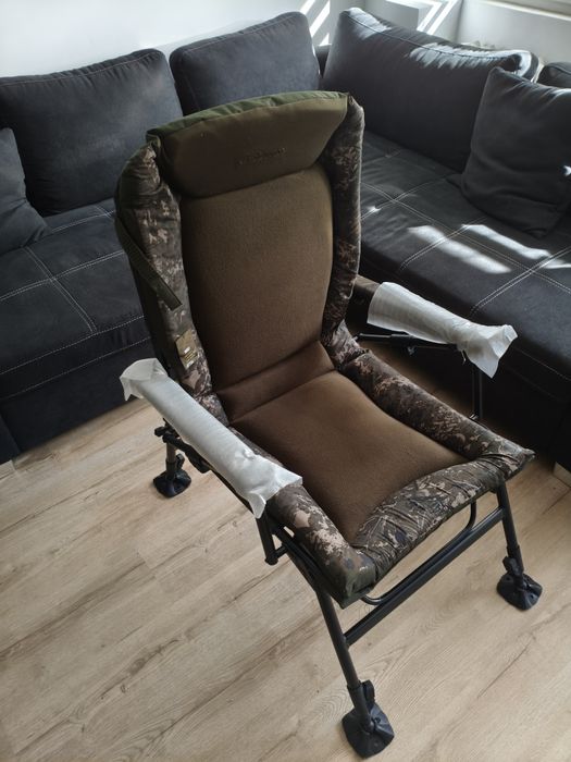 Fotel wędkarski, karpiowy firmy Nash Indulgence Hi-Back Auto Rec